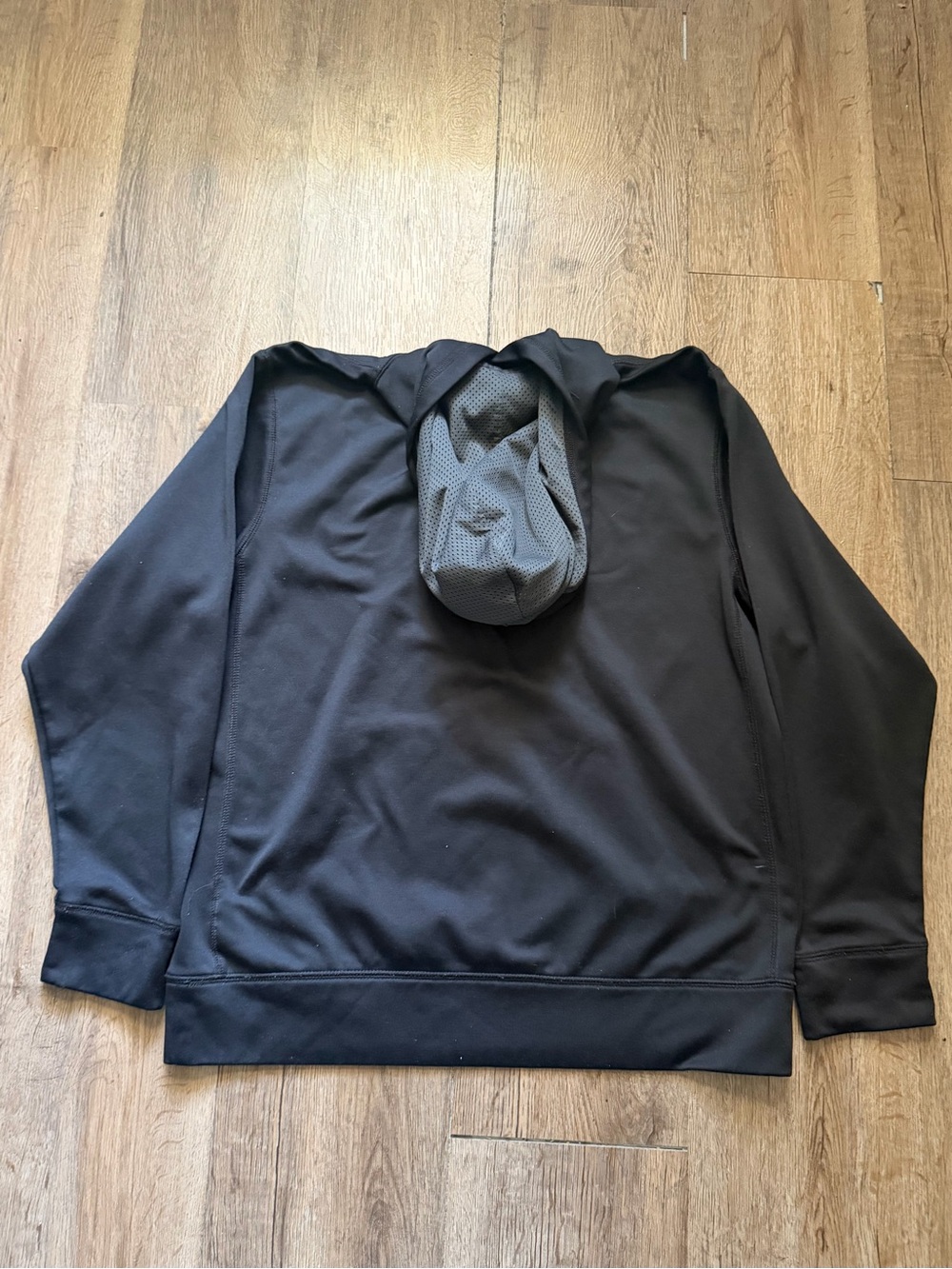 Nike Black Performance Therma-FIT Pullover Hoodie with White Swoosh

0017 - Picture 3 of 4